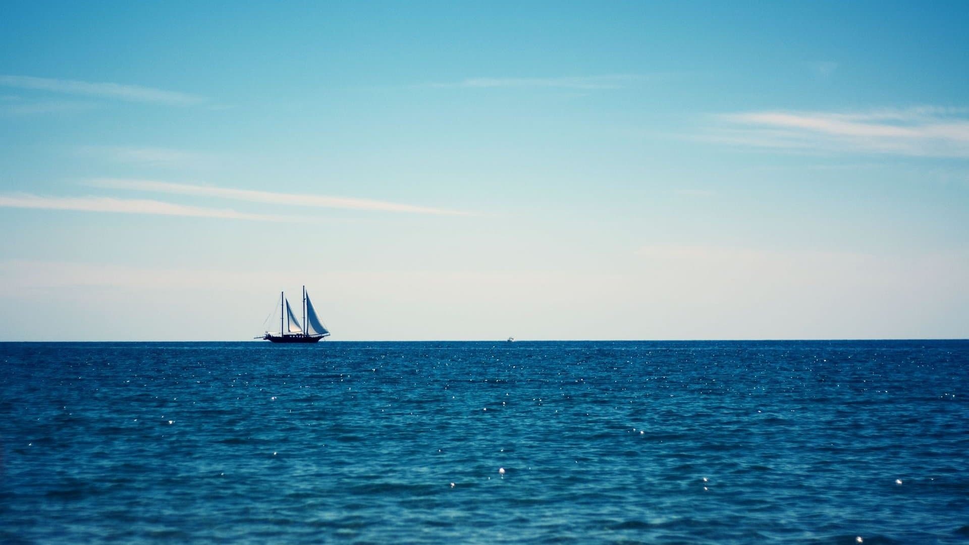 How To Set Your Blog Apart (In A Sea Of Thousands Of Blogs)