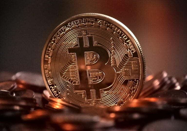 Mining Hardware Demystified: A Strategic Guide for Modern Crypto Miners